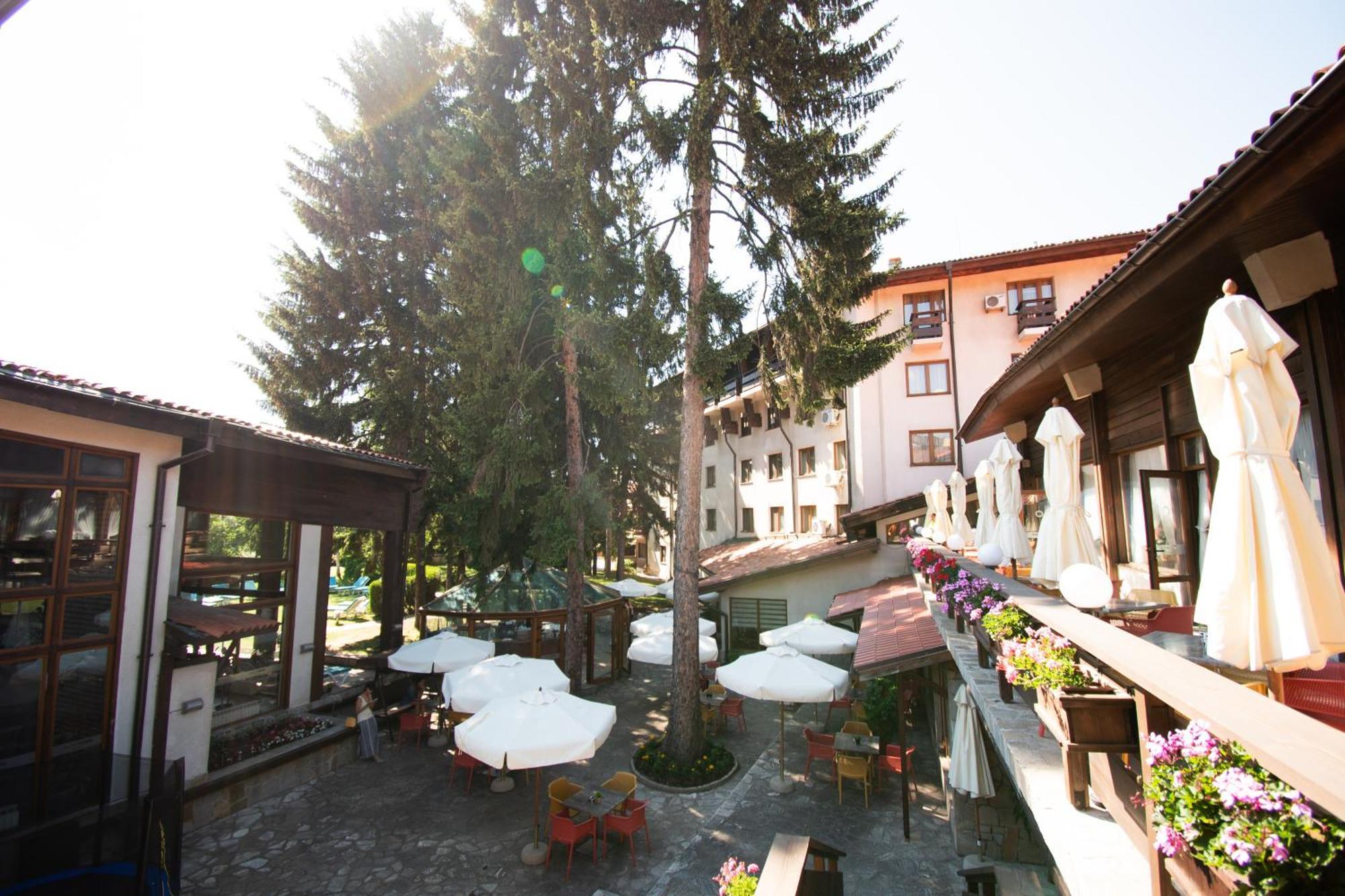 Hotel Pirin Banszko Kültér fotó