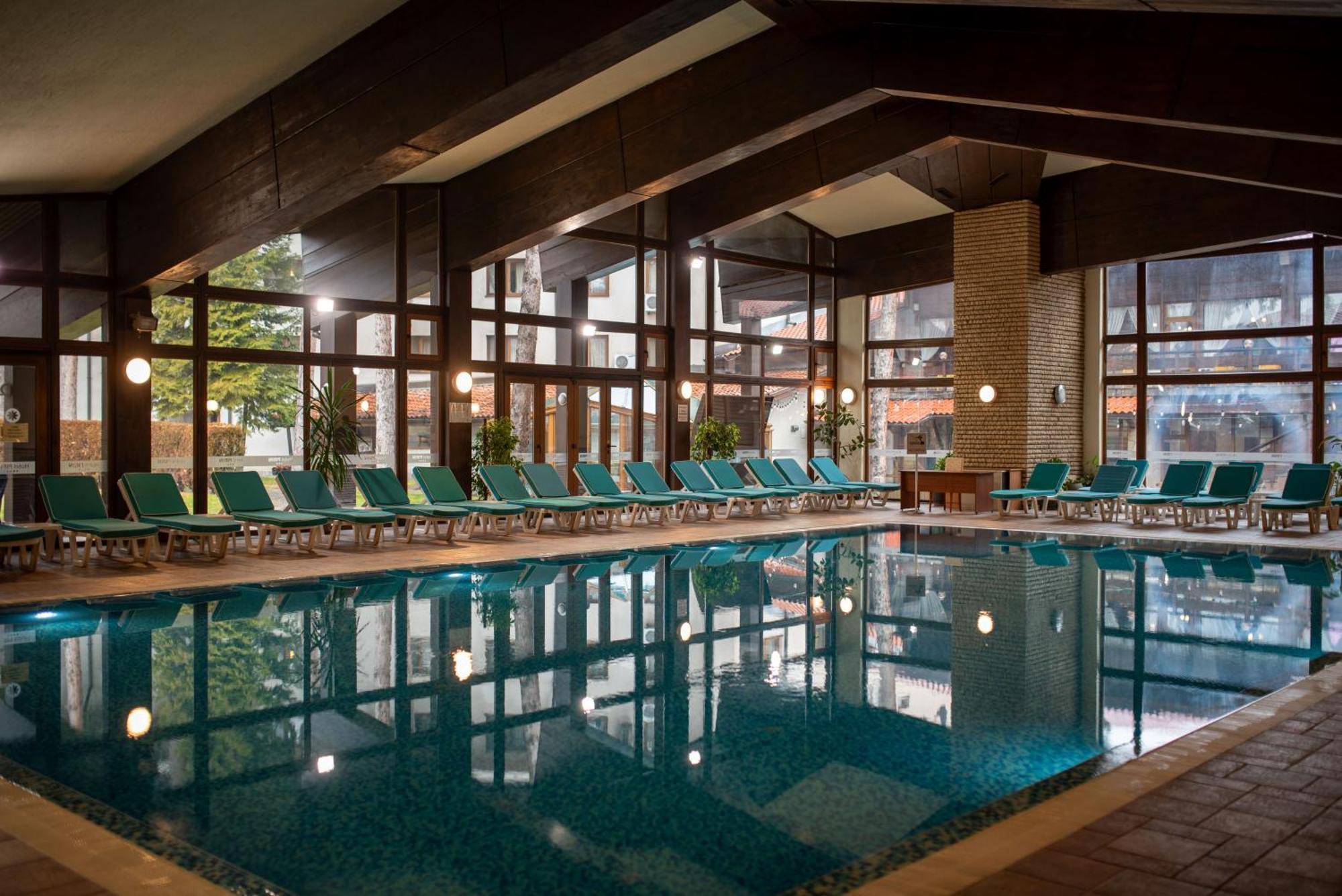 Hotel Pirin Banszko Kültér fotó