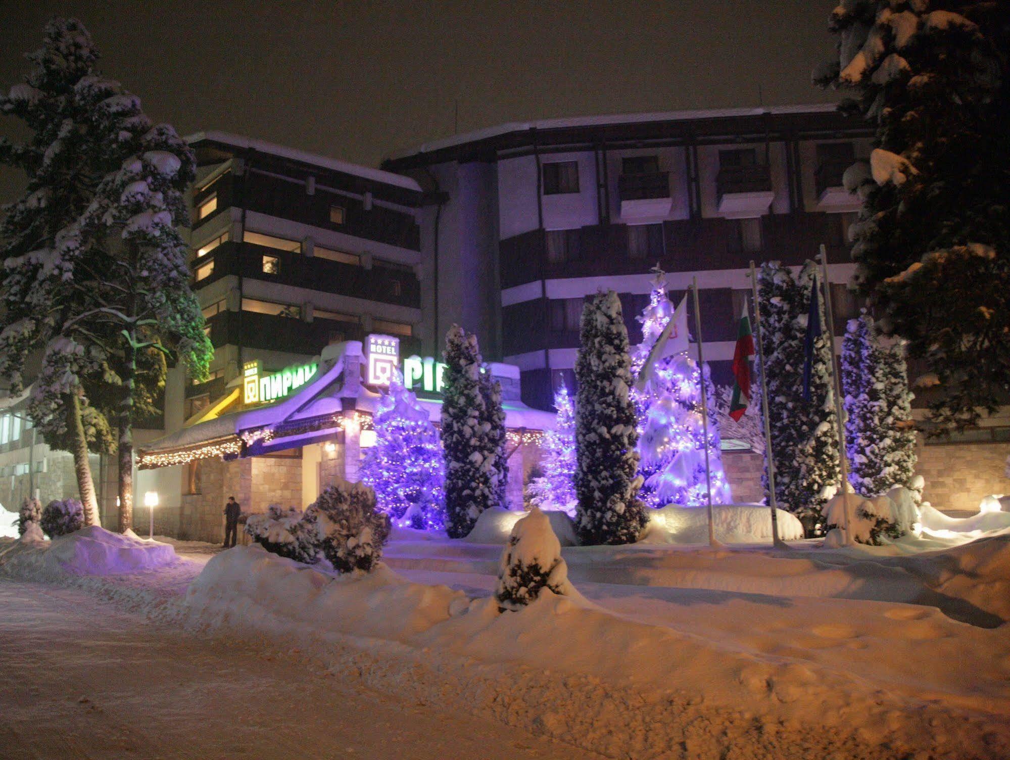 Hotel Pirin Banszko Kültér fotó